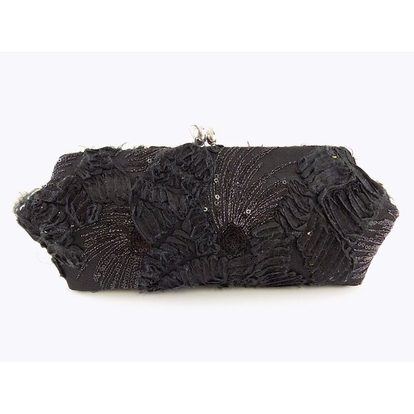 ADRIANNA PAPELL $76 SIA Black Clutch PURSE EMBROIDERED HANDBAG E27 - Picture 2 of 6